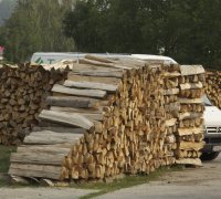 palivové drevo suché